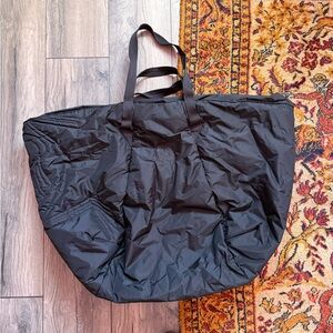 Arc’teryx Ogee Tote Bag